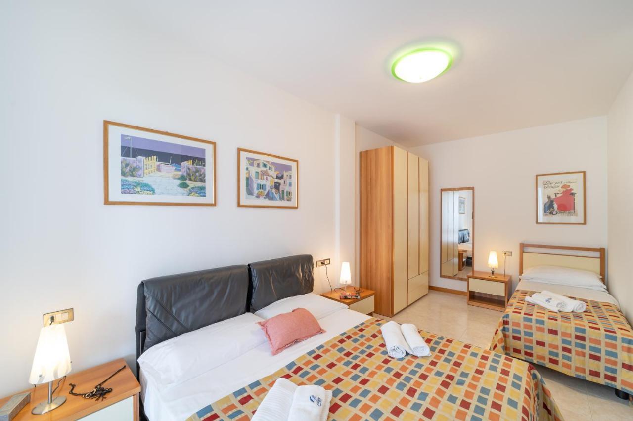 Residenza Delle Terme Apartment Бибионе Екстериор снимка