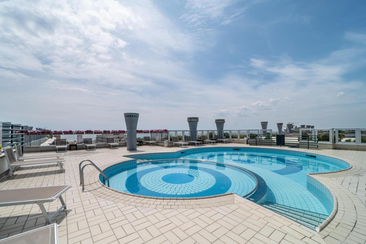 Residenza Delle Terme Apartment Бибионе Екстериор снимка