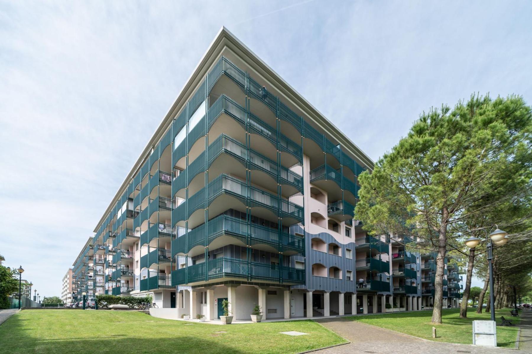Residenza Delle Terme Apartment Бибионе Екстериор снимка
